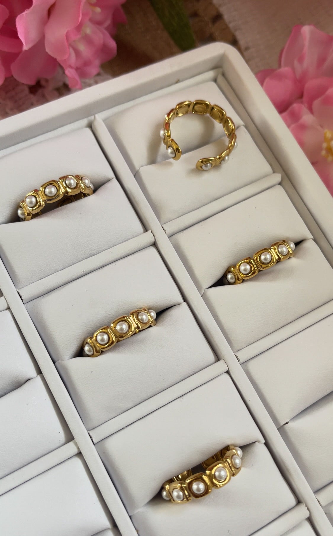 Lily Ring